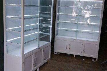 Nhận đóng tủ trưng bày mỹ phẩm nhôm kính giá rẻ TPHCM TTB-2001